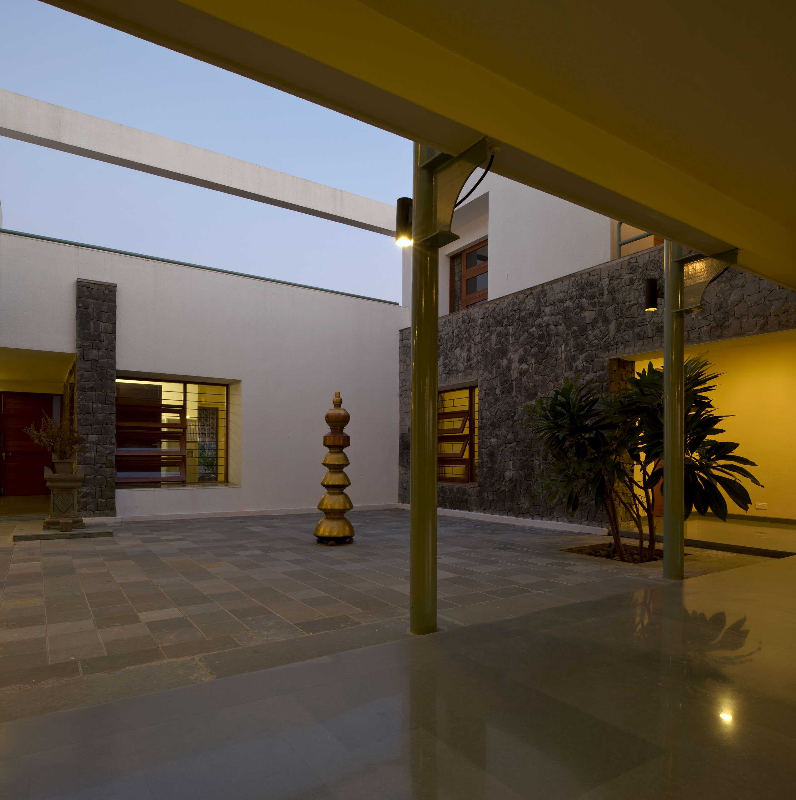 Opolis Architects, Bombay  |  Sarpanch House, Akluj